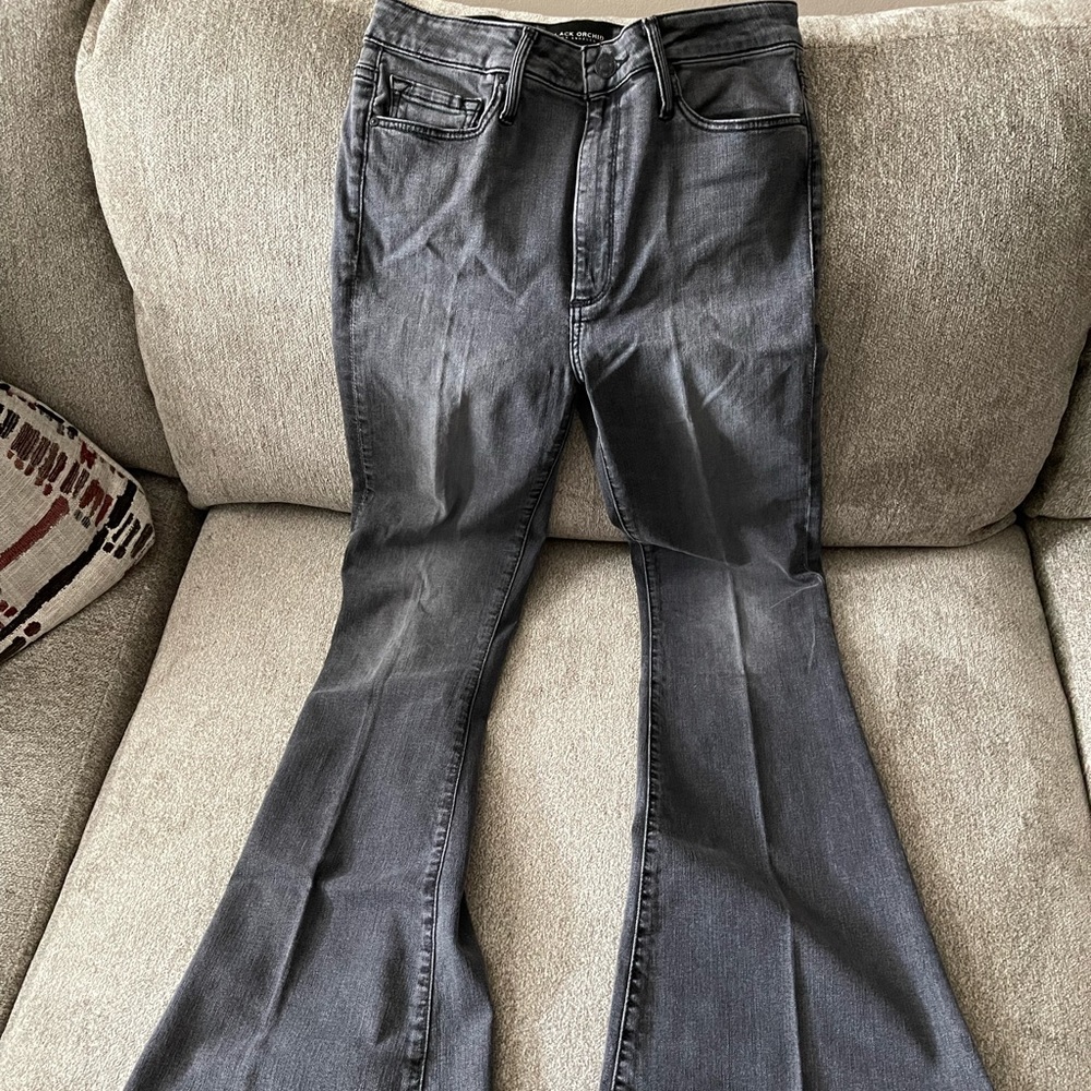 NWT Black Orchid Grey Mia Flair Jeans